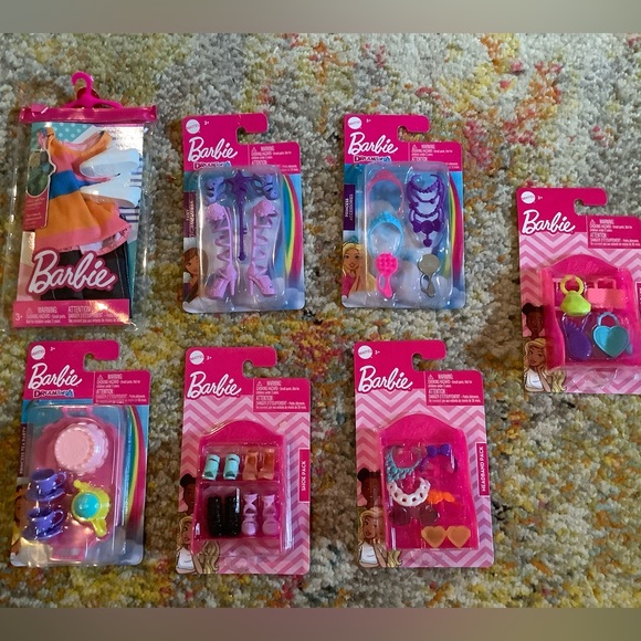 NWT Barbie Accessories Packs and Outfit - Picture 9 of 12